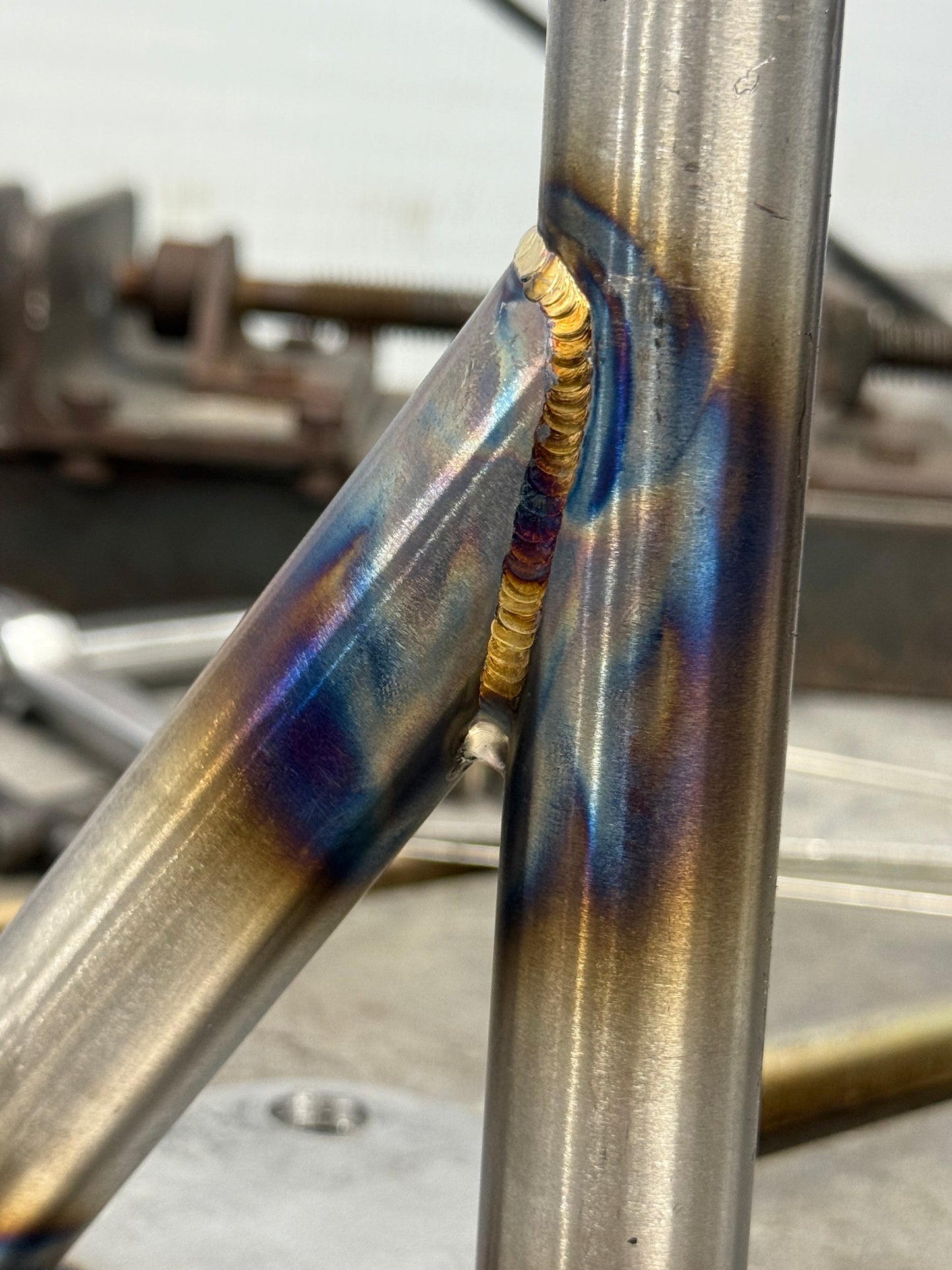 LS Cylinder Head Mid-Frame Turbo Mount