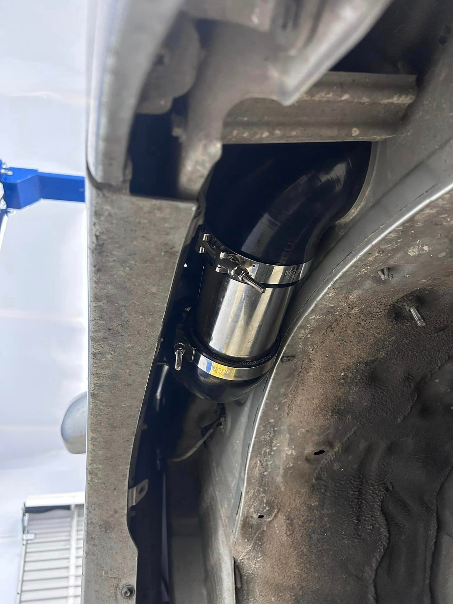 TWM Fab Lexus GX 470 Stainless Steel Mid Entry Snorkel